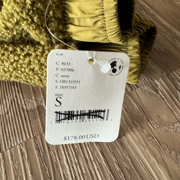 Free people movement fuzzy was she fleece pullover - Picture 5 of 6